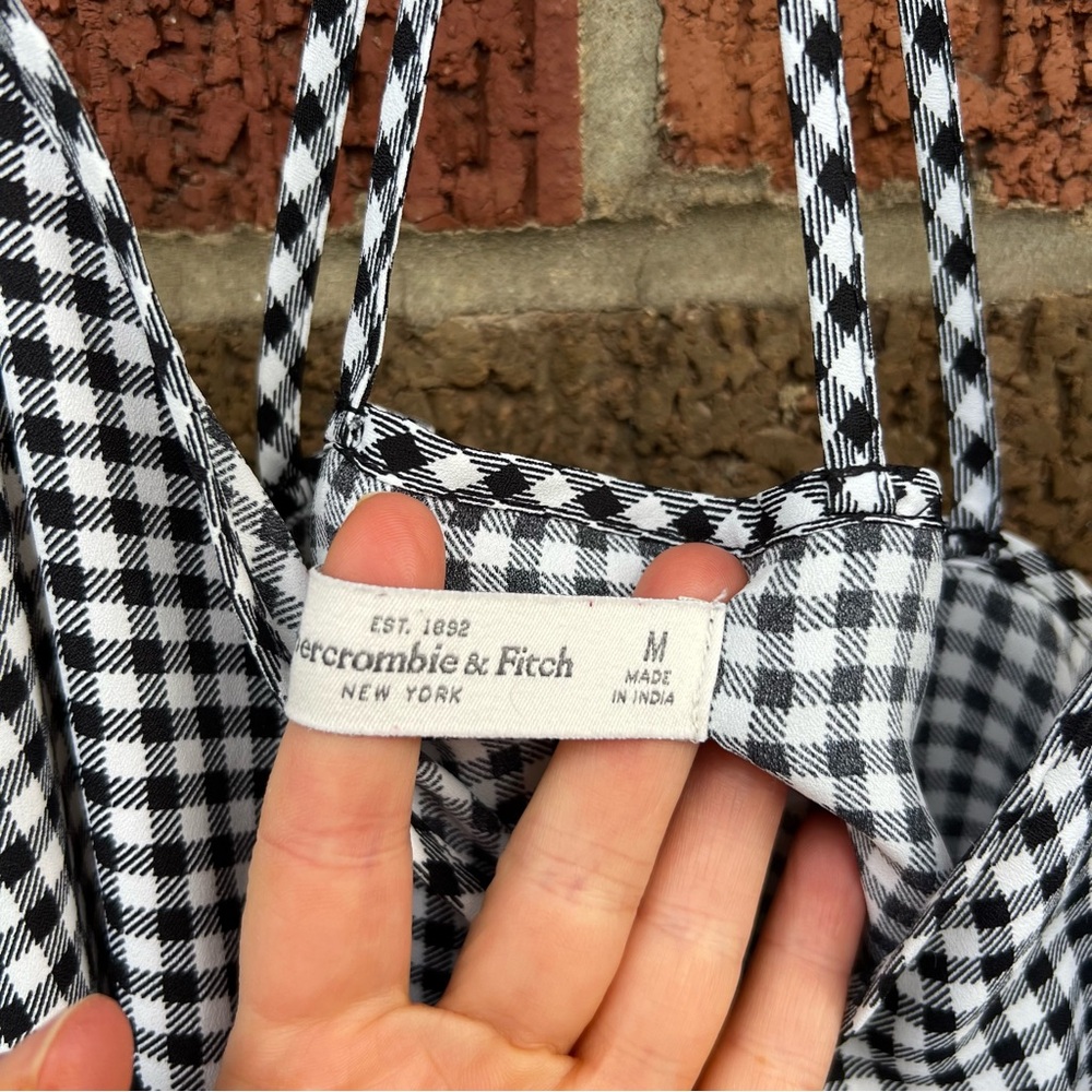 Abercrombie & Fitch Black and White Gingham Print Strappy Racerback Tank Top - Picture 3 of 4